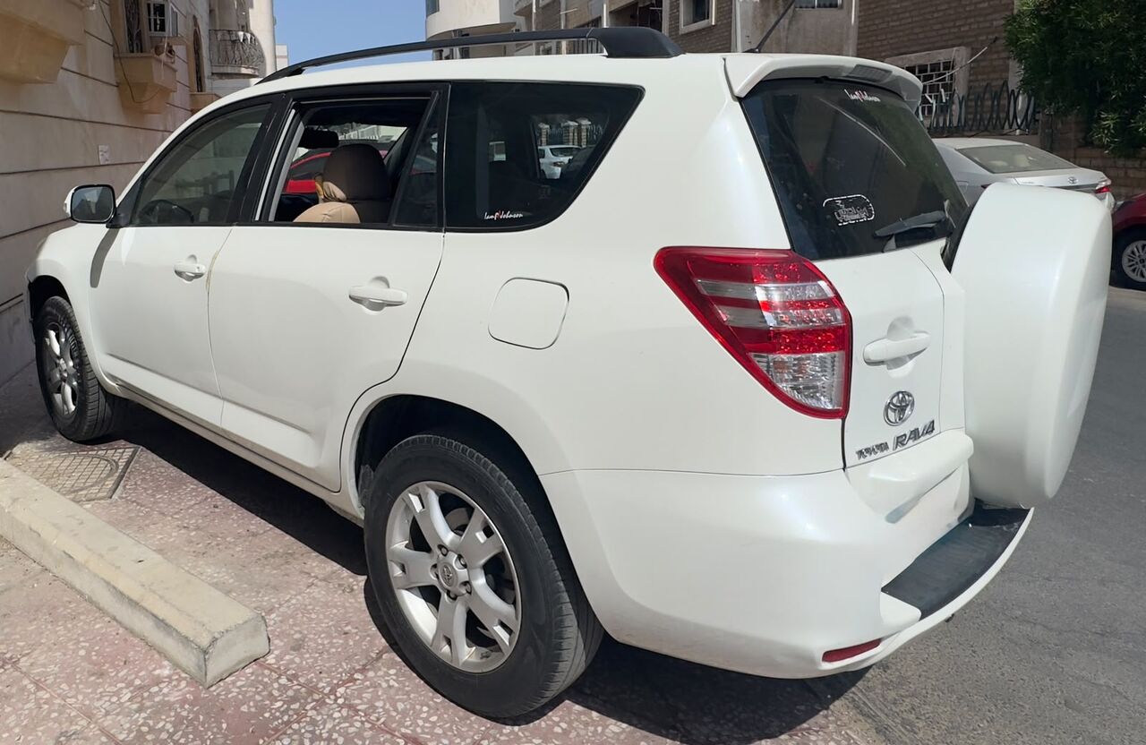 Jeddah, Vehicles, Cars & Trucks , SAR 30000,  Toyota RAV4,  2012,  Automatic,  238000 KM,     For Sale