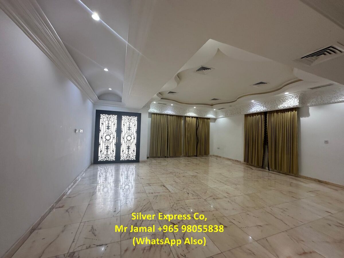 Mangaf, Villas, KWD 1200,  500 Sq. Meter,  Luxurious 5 Bedroom Duplex For Rent In Mangaf.