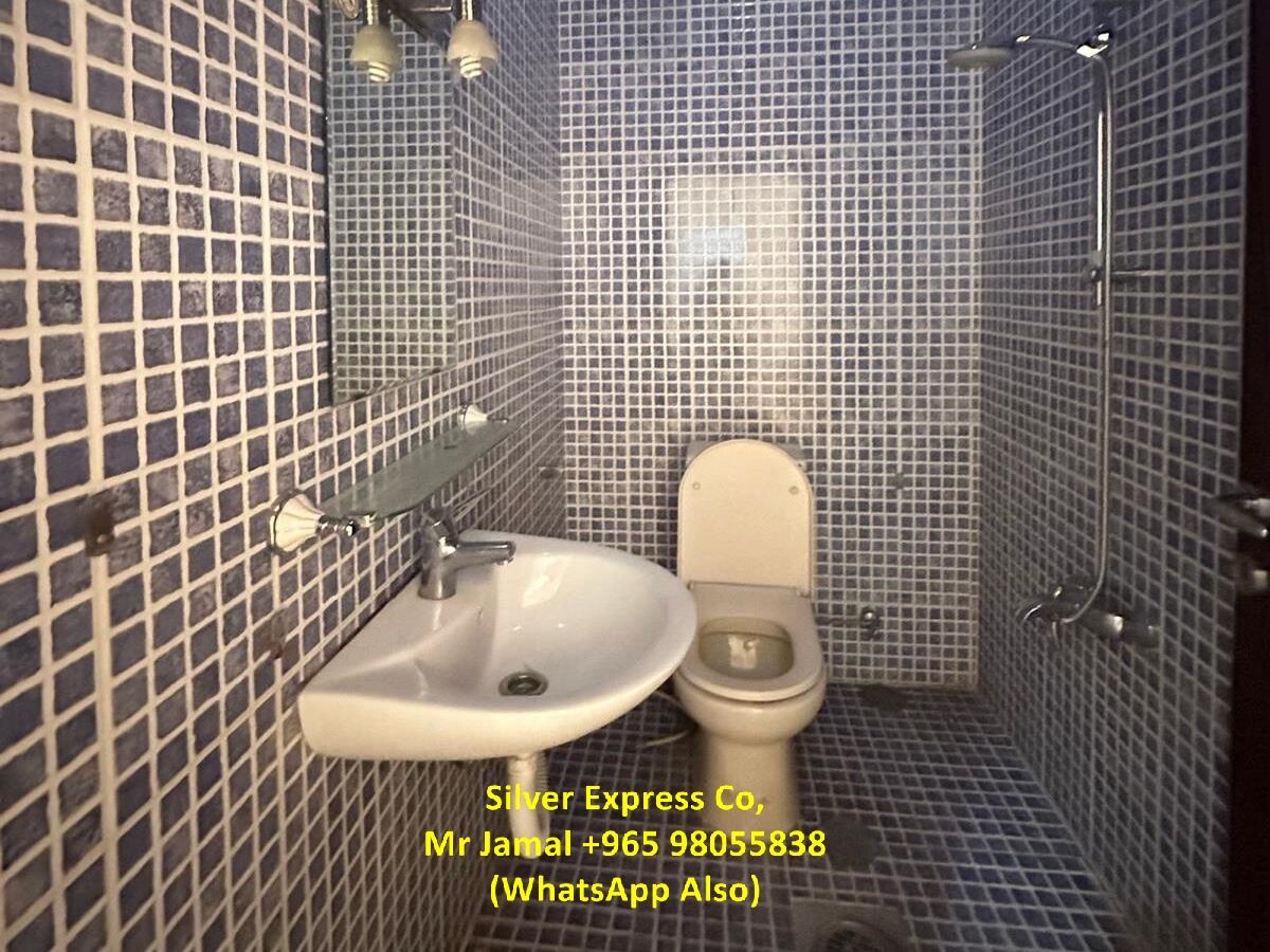 Mangaf, Villas, KWD 1200,  500 Sq. Meter,  Luxurious 5 Bedroom Duplex For Rent In Mangaf.