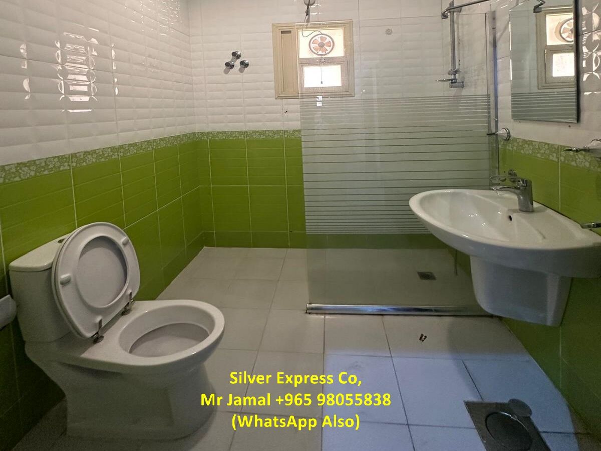 Mangaf, Villas, KWD 1200,  500 Sq. Meter,  Luxurious 5 Bedroom Duplex For Rent In Mangaf.