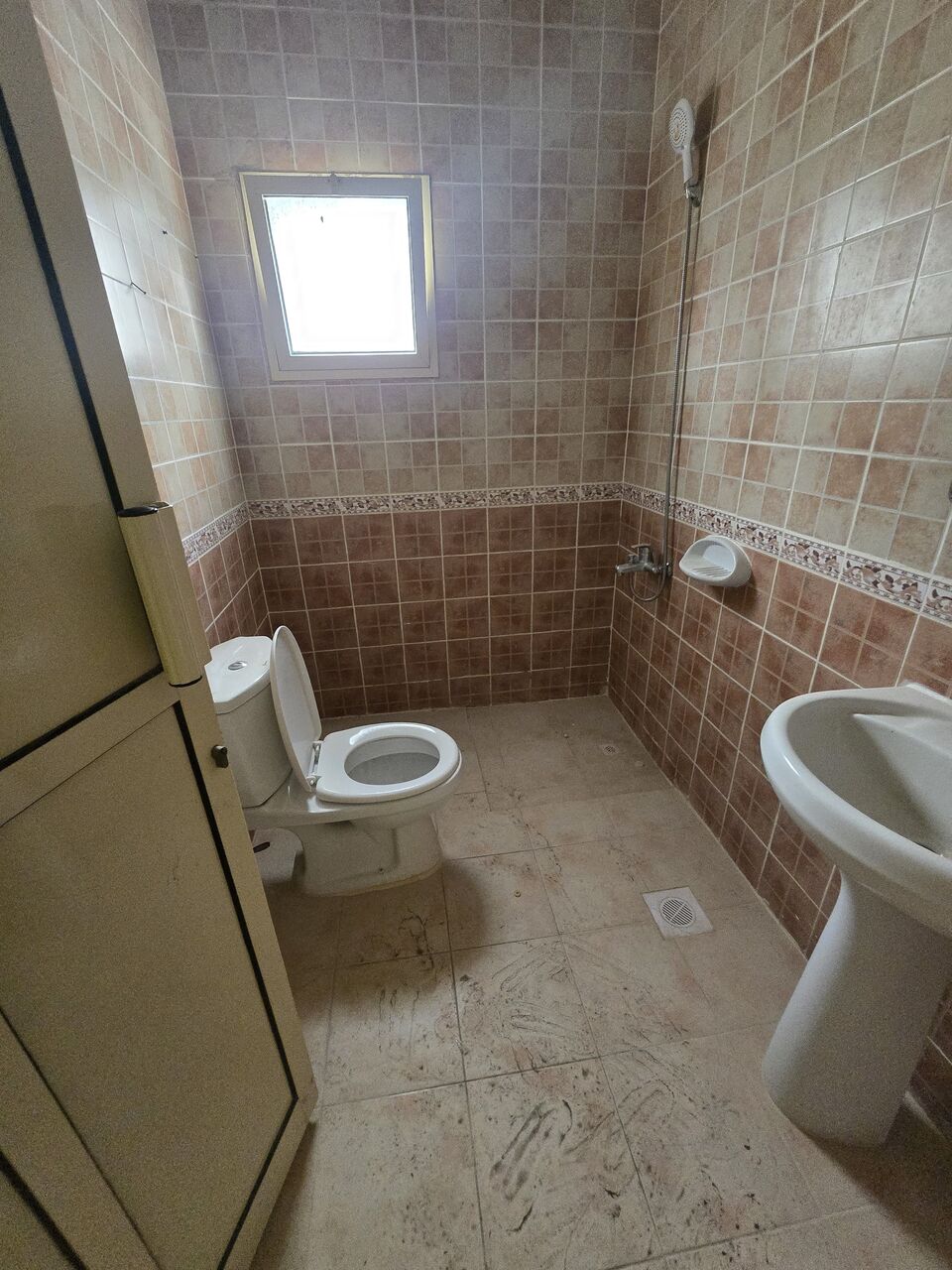 Arad, Apartments, Flats, Houses & Villas, BHD 180,  3 BR,  Flat For Rent In Arad