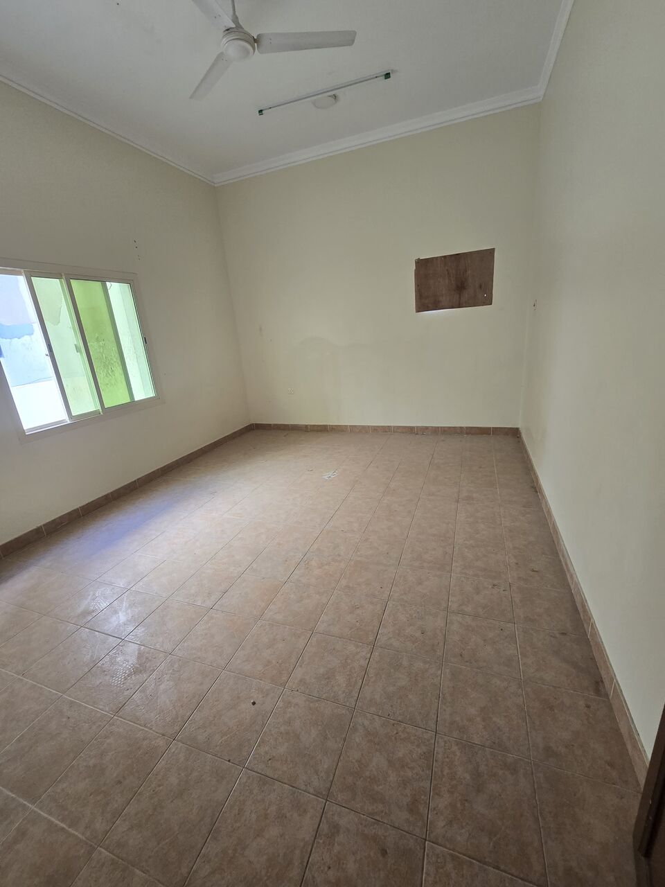 Arad, Apartments, Flats, Houses & Villas, BHD 180,  3 BR,  Flat For Rent In Arad