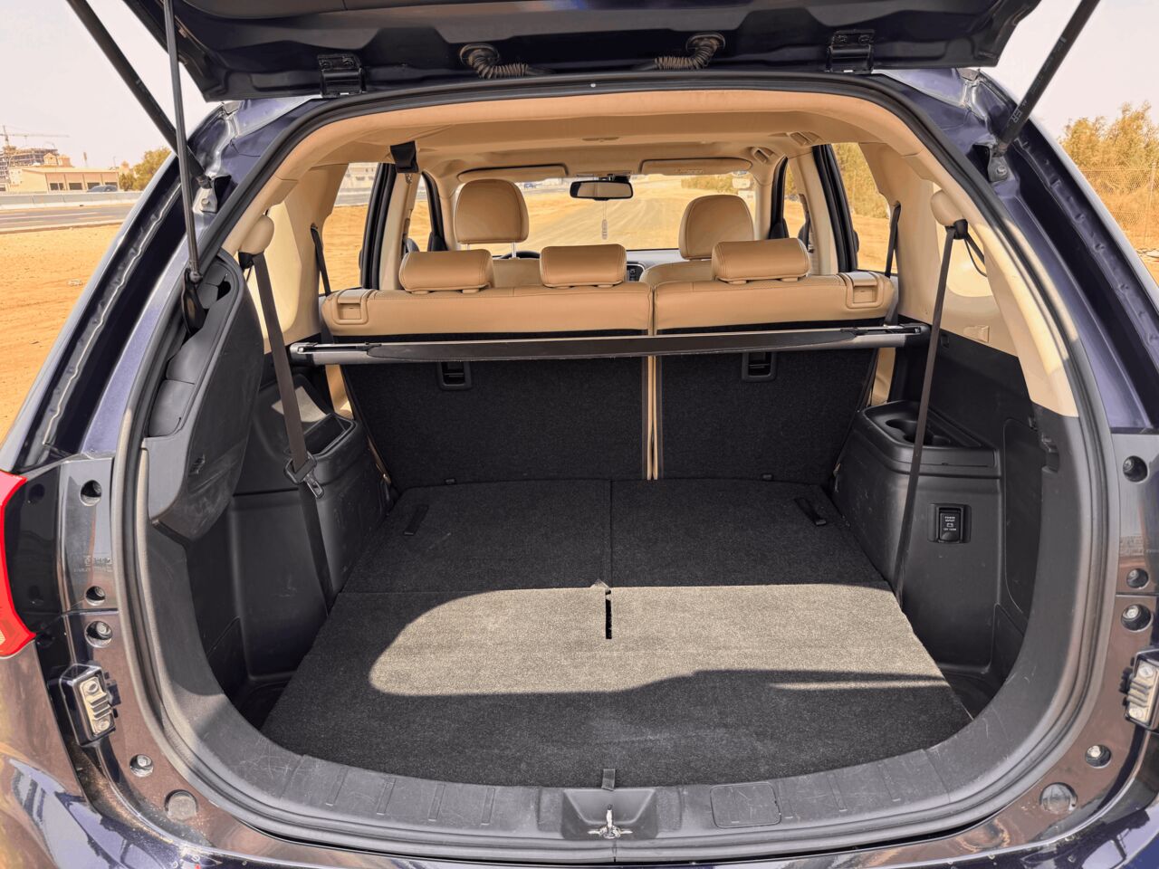 Jeddah, Vehicles, Cars & Trucks , SAR 40500,  MITSUBISHI OUTLANDER,  2018,  Automatic,  162000 KM,   V6 AWD