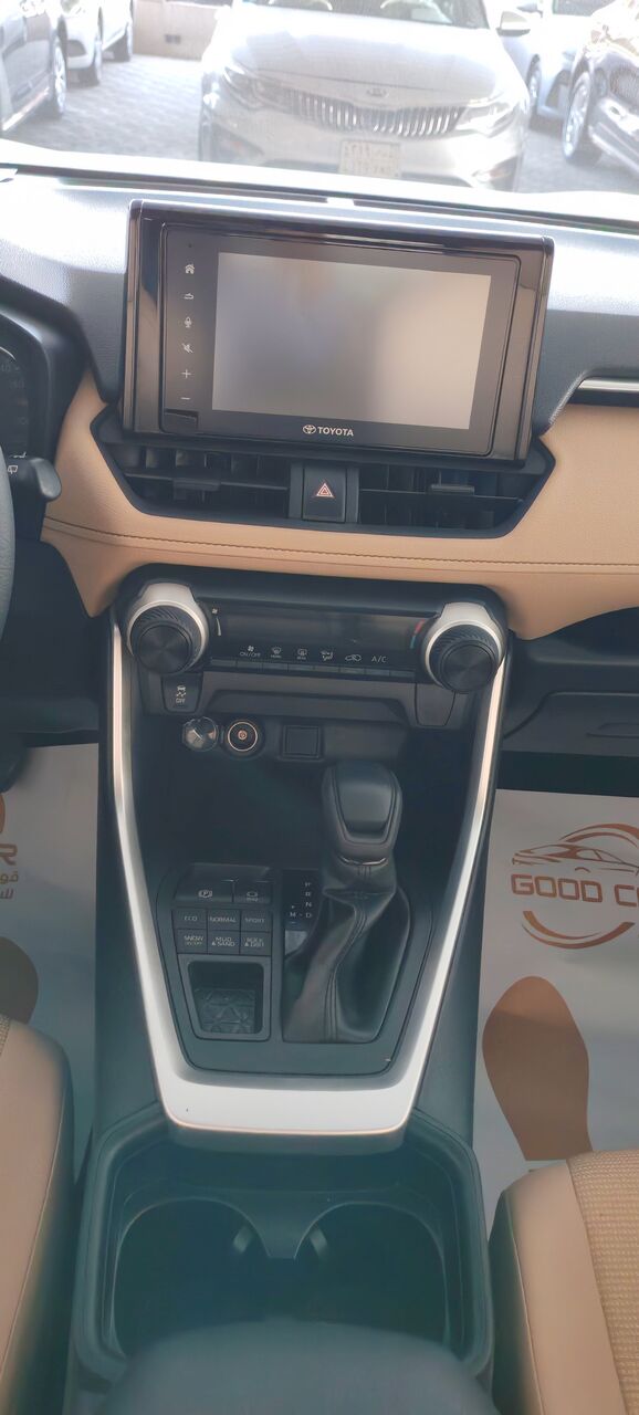 Dammam, Vehicles, Cars & Trucks , SAR 76000,  2021,  2021,  Automatic,  220000 KM,  Ravor  220 Thousand Body And Cal CounterRavor  220 Thousand Body Agency Counter