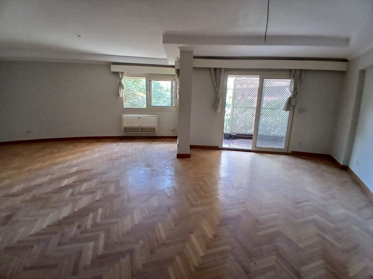 Zamalek, Apartments, Flats, Houses & Villas, USD 1300/month,  3 BR,  180 Sq. Meter,  5924- Apartment For Rent In Zamalek, Cairo, Egypt