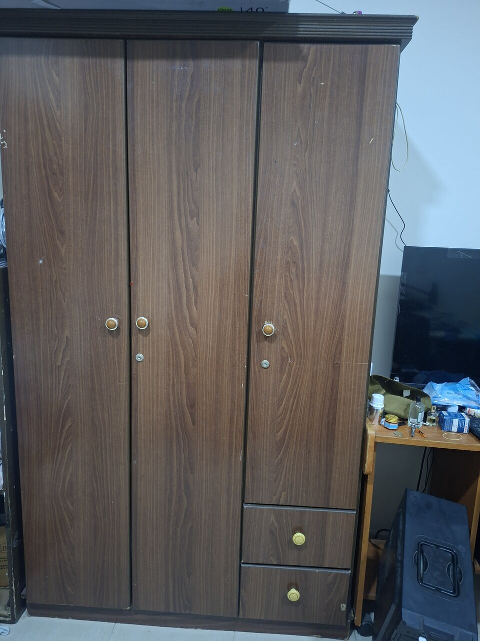 Al Rakah Al Shamaliyah, Household Items, SAR 200,  Wardrop 3 Doors(Self)