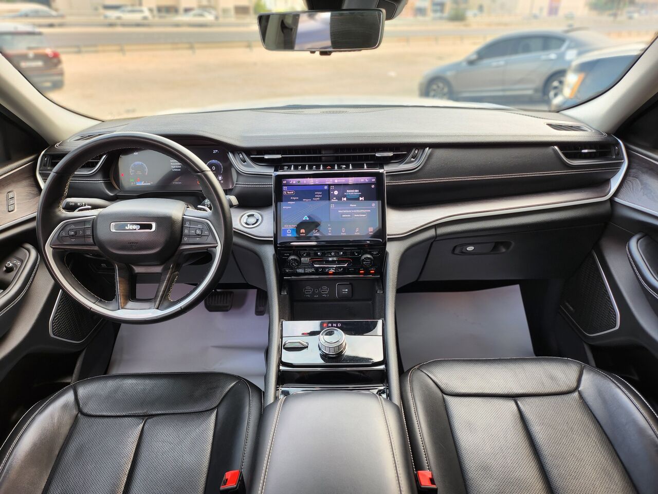 Manama, Vehicles, Cars & Trucks , BHD 14500,  Jeep Grand Cherokee Limited,  2022,  Automatic,  33000 KM,