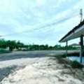 THB 50000,  1800 Sq. Feet,  ให้เช่าที่ดินพร้อมโกดังสำนักงานใ