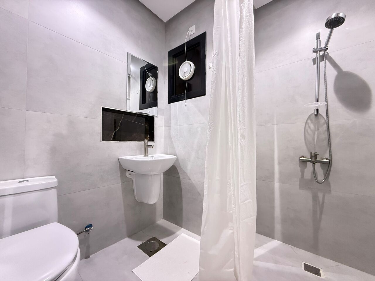 Salmiya, Apartments, Flats, Houses & Villas, KWD 550/month,  Furnished,  2 BR,  Salmiya - Nice 2 Bedrooms Furnished Apartments For Expats