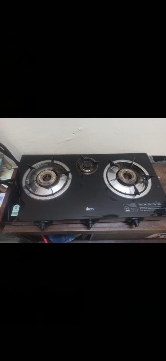 Riyadh, Household Items, SAR 250,  TV Table Like New And Gas Stove