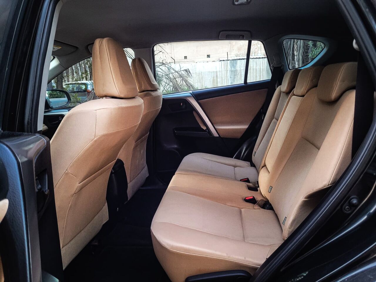 Manama, Vehicles, Cars & Trucks , BHD 5950,  Toyota RAV4,  2016,  Automatic,  138000 KM,  BLACK COLOR