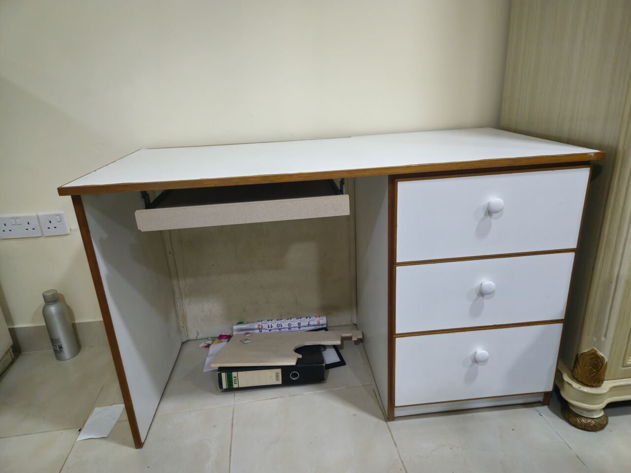 Manama, Furniture, BHD 55,  5 Seater Sofa+sofa Bed, Single Bed, Double Bed, And Tables For Sale