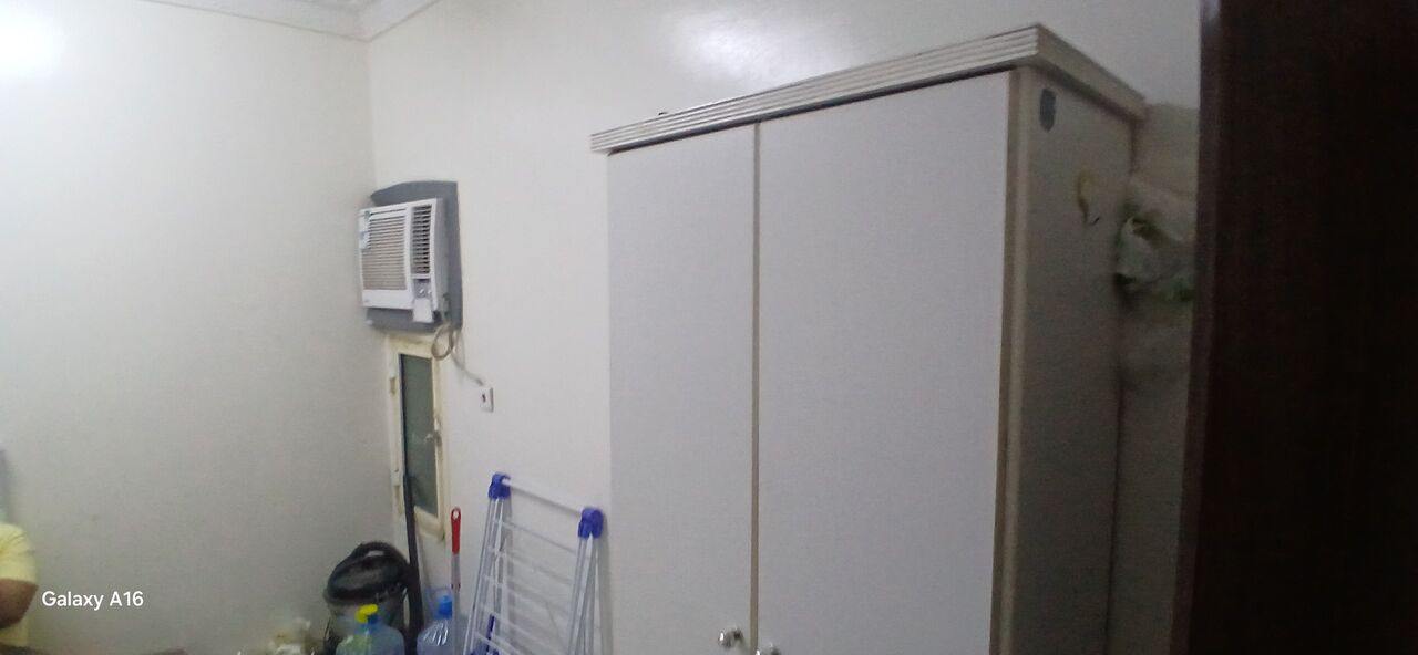 Yanbu, Apartments, Flats, Houses & Villas, SAR 600/month,  Furnished,  1 BR,  Single Room Available 600 Sar Rent Power Included