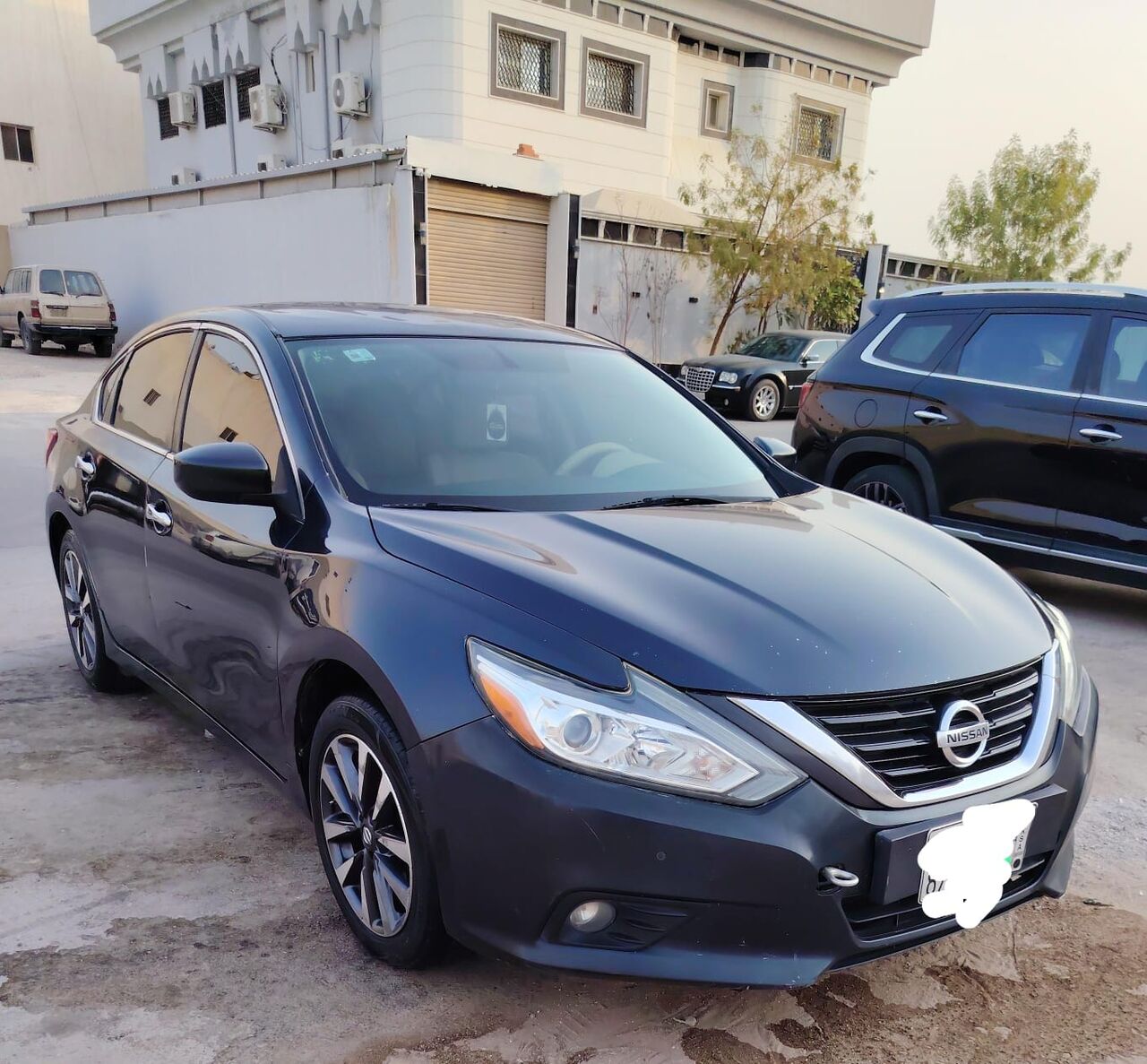 Riyadh, Vehicles, Cars & Trucks , SAR 26000,  Nissan Altima,  2017,  Automatic,  329000 KM,  SV