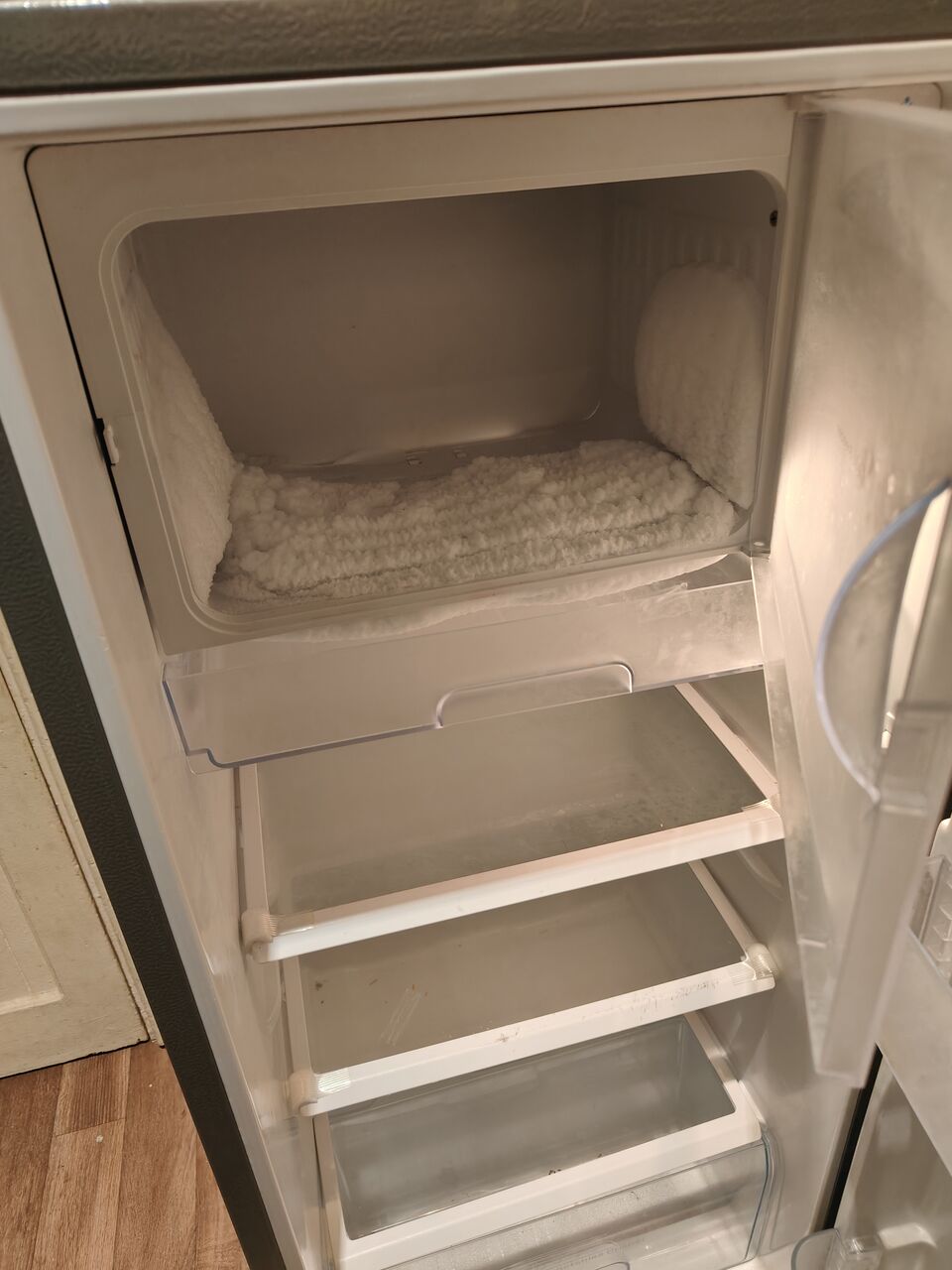 Jeddah, Household Items, SAR 450,  HISENSE REFRIGERATOR