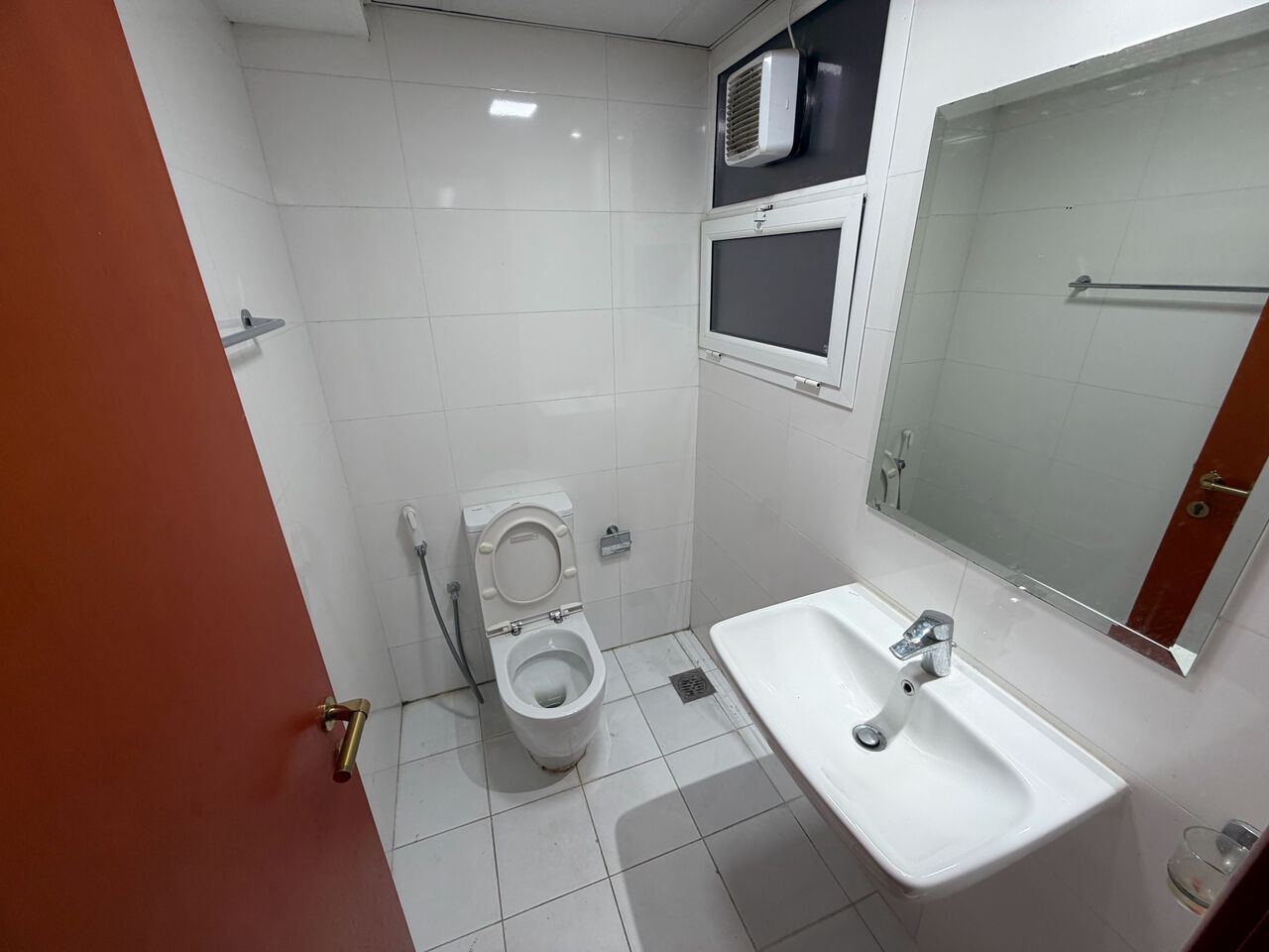 Adliya, Apartments, Flats, Houses & Villas, BHD 230/month,  1 BR,  1 Bedroom Flat For Rent Unlimited Ewa