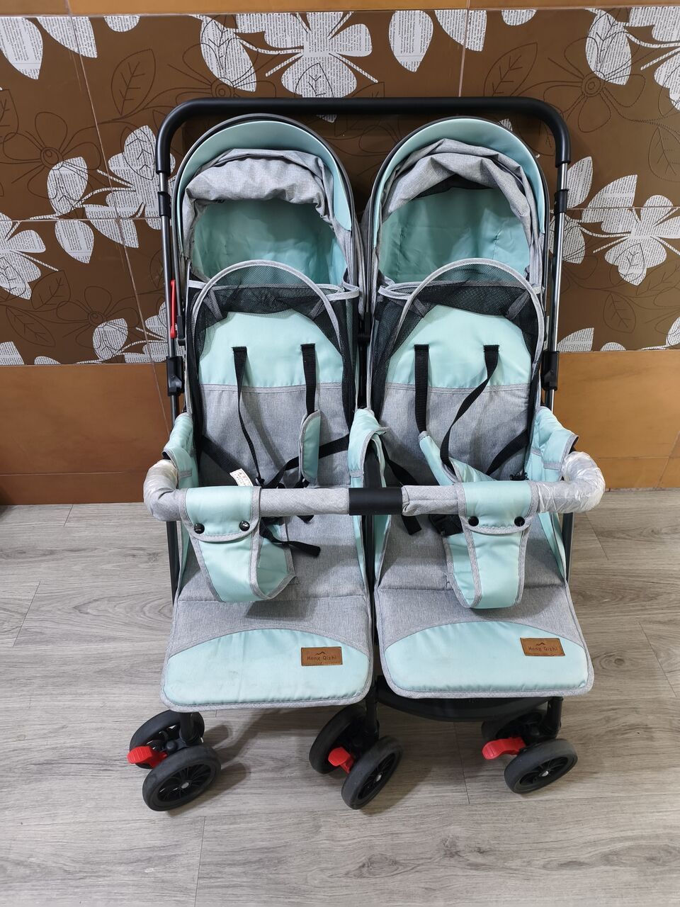 Jeddah, Baby & Kid Stuff, SAR 250,  Twins Baby Pram Like New
