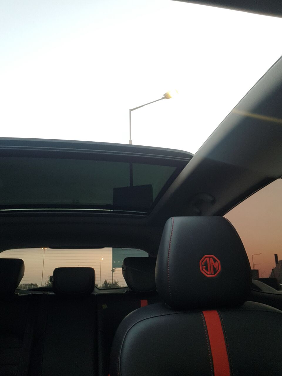 Muharraq, Vehicles, Cars & Trucks , BHD 5500,  Mg ZST,  2022,  Automatic,  77000 KM,  BHD 5500  Low Milage