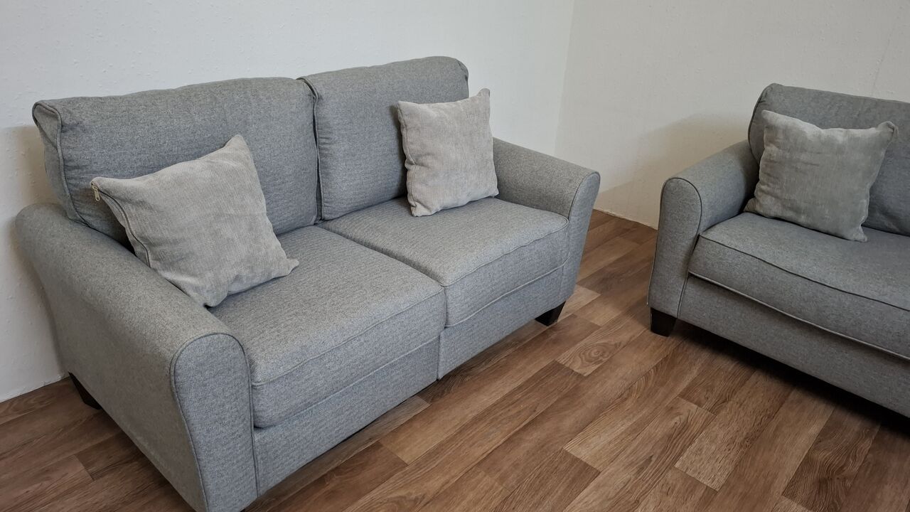 Riyadh, Furniture, SAR 1500,  7 Seater Sofa Set From Ashley Furniture