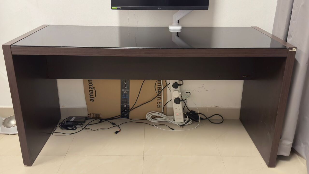 Al Rabie, Furniture, SAR 300,  Used SACO Computer Desk Table For Urgent Sale