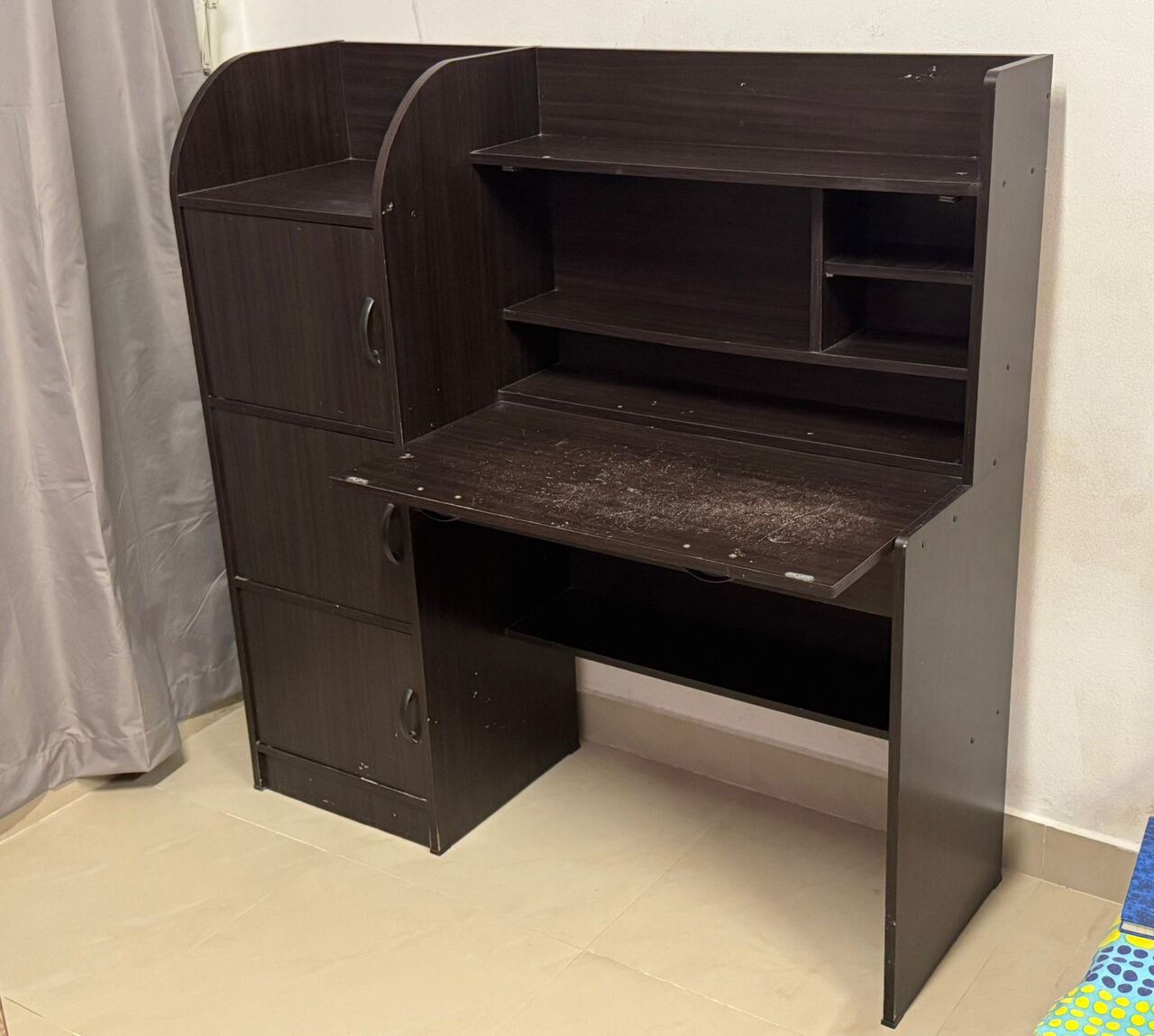 Al Rabie, Furniture, SAR 300,  Used Homecentre Study Table For Urgent Sale