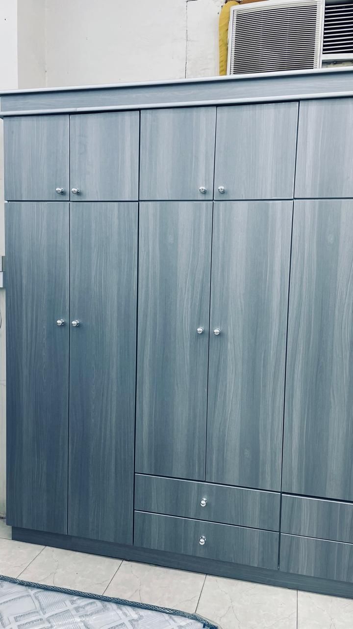 Yanbu, Household Items, SAR 1000,  8 Door Cupboard