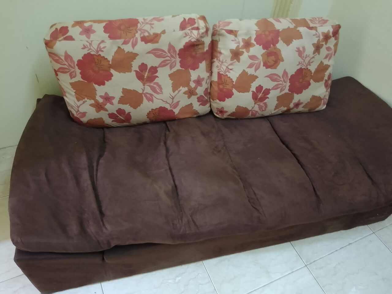 Jeddah, Household Items, SAR 80,  2 Sofa For 80 Ryial