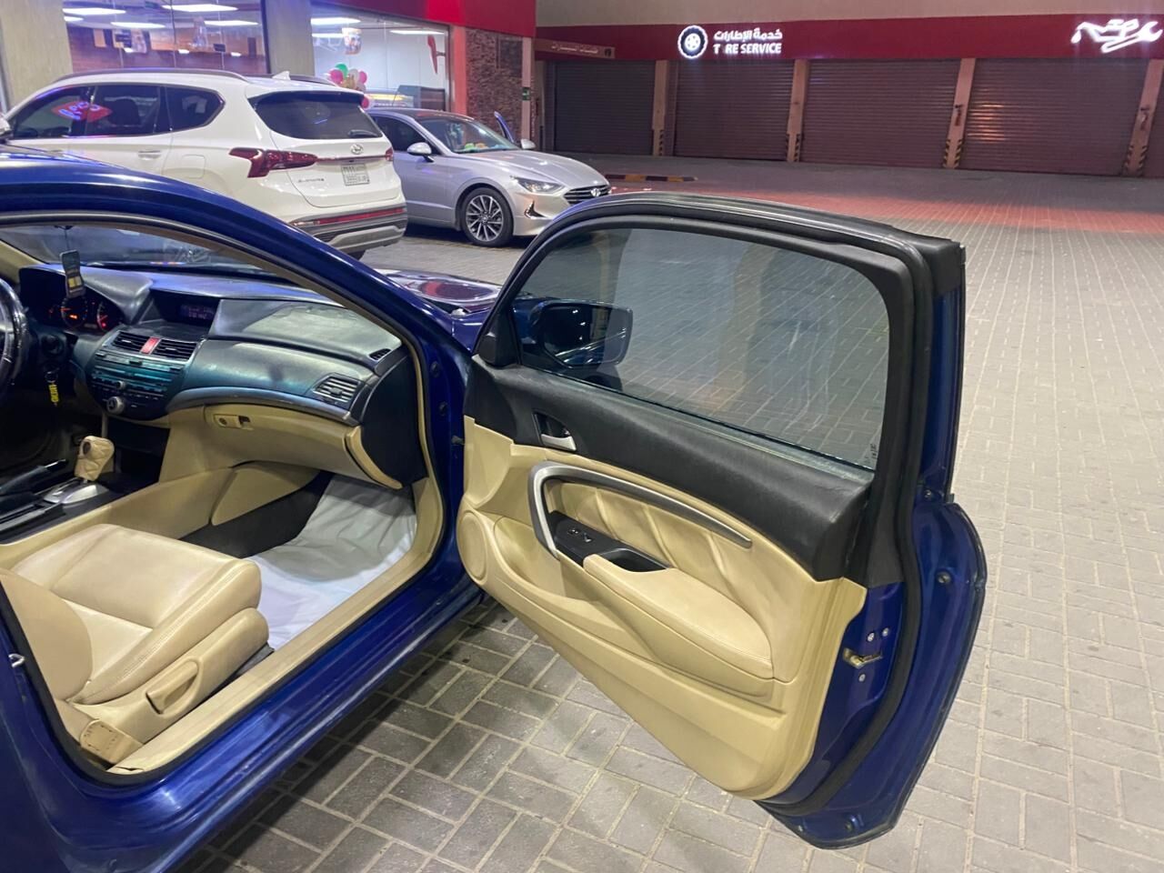 Jeddah, Vehicles, Cars & Trucks , SAR 19000,  Honda Accord,  2008,  Automatic,  400000 KM,   Cupe Full Option Coup Six Cylinders Negotiable