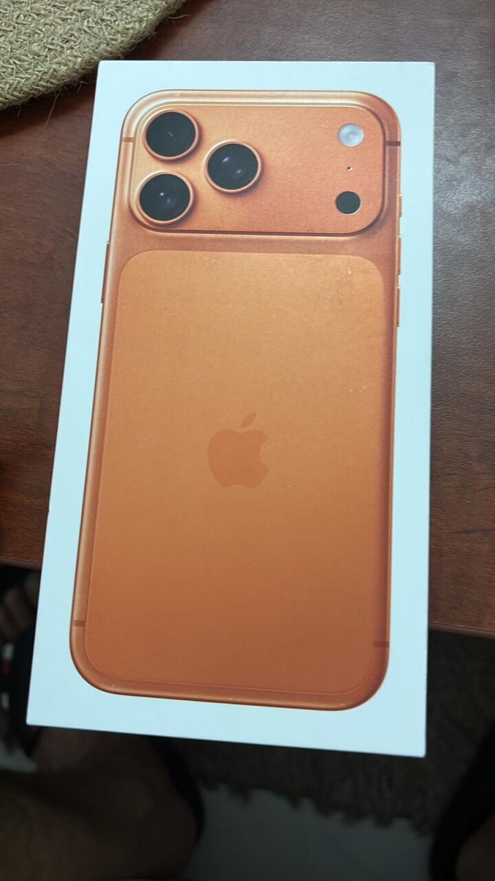 Busaiteen, Mobile Phones, BHD 450,  Iphone 17 Pro Max ,256 Gb Brand New Sealed Pack