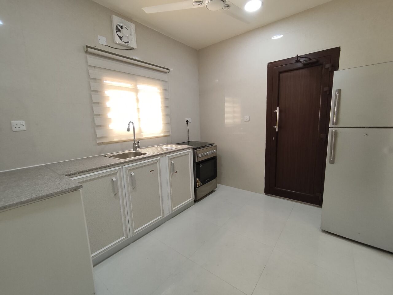 Tubli, Apartments, Flats, Houses & Villas, BHD 180/year,  1 BR,  Tubli:- Furnished Studio Flat On Rent With Ewa..