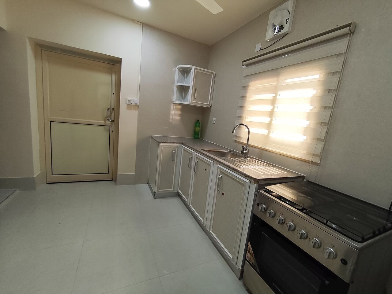 Tubli, Apartments, Flats, Houses & Villas, BHD 180/year,  1 BR,  Tubli:- Furnished Studio Flat On Rent With Ewa..