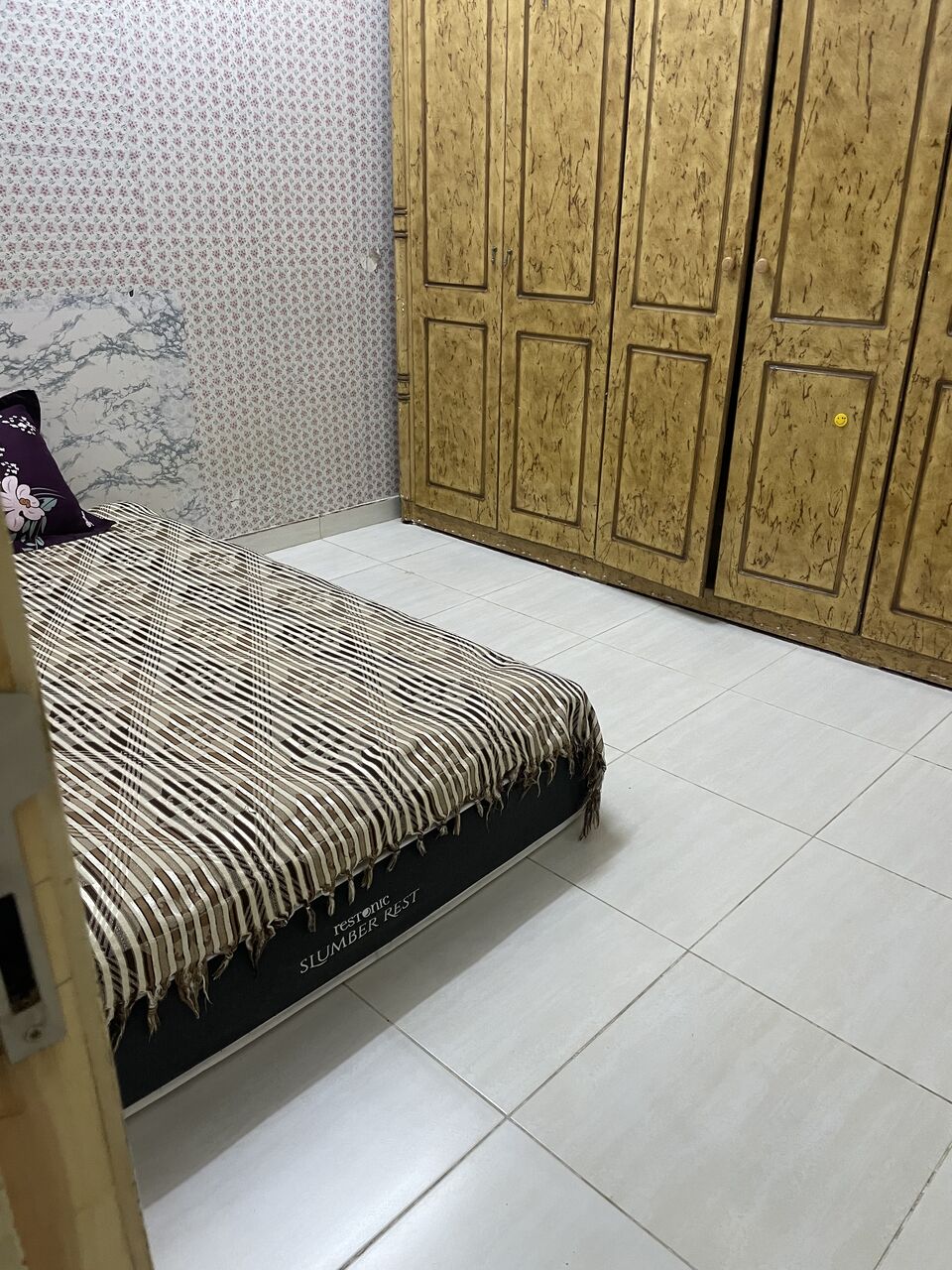 Al Wizarat, Rooms for Rent, SAR 1000/month,  Furnished,  Furnished Big Spacious Room For A Execute Bachelor