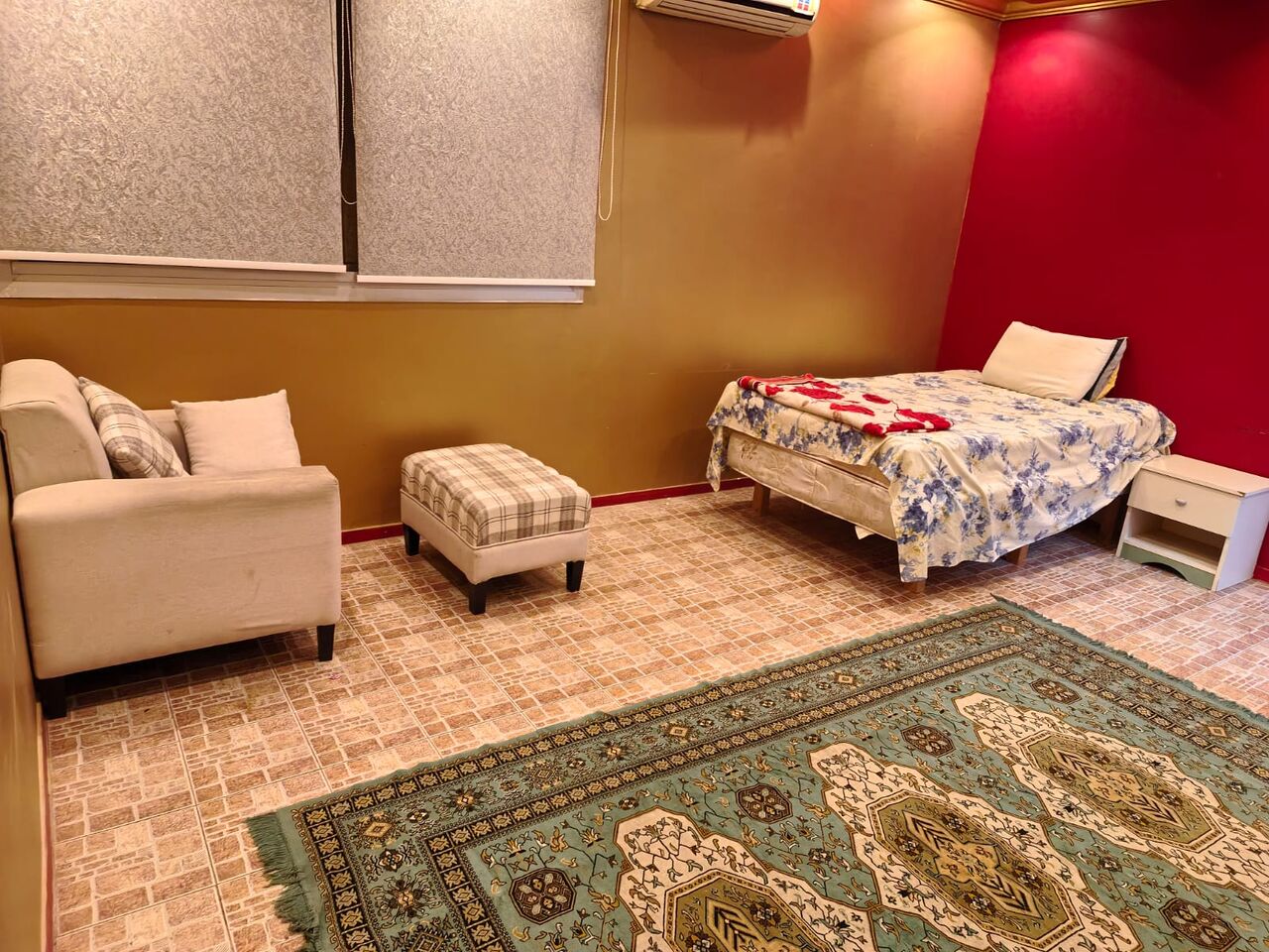 Al Sharafeyah, Rooms for Rent, SAR 1500/month,  Furnished,  Room Available For A Single Executive Bachelor-fully Furnished