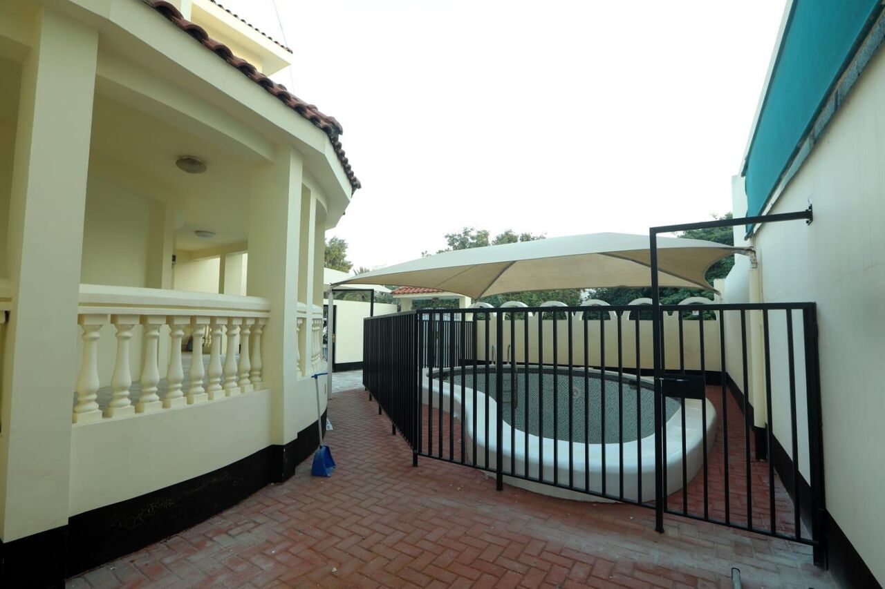 Salmaniya, Commercial Villas, BHD 1200,  250 Sq. Meter,  Commercial Villa For Rent In Salmaniya