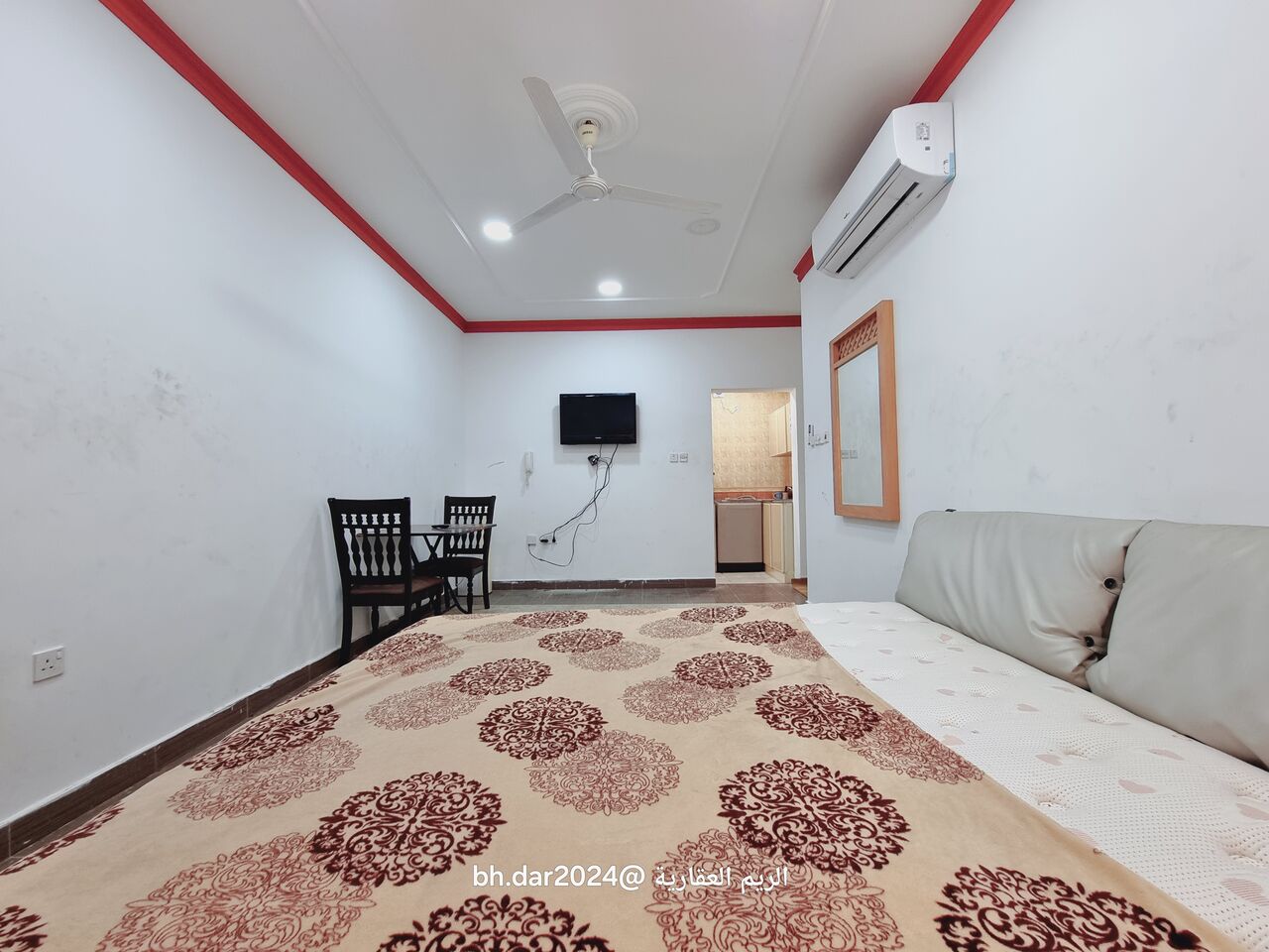 Manama, Apartments, Flats, Houses & Villas, BHD 120/year,  1 BR,  Qalali City/high End Apartment For Rent Furnished With All Electricity Including