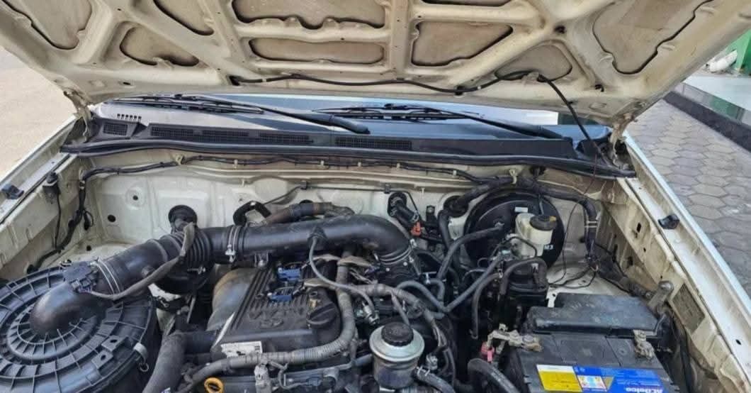 Makkah, Vehicles, Cars & Trucks , SAR 30000,  Toyota Fortuner,  2009,  Automatic,  400000 KM,   First Owner 4 Cylinders