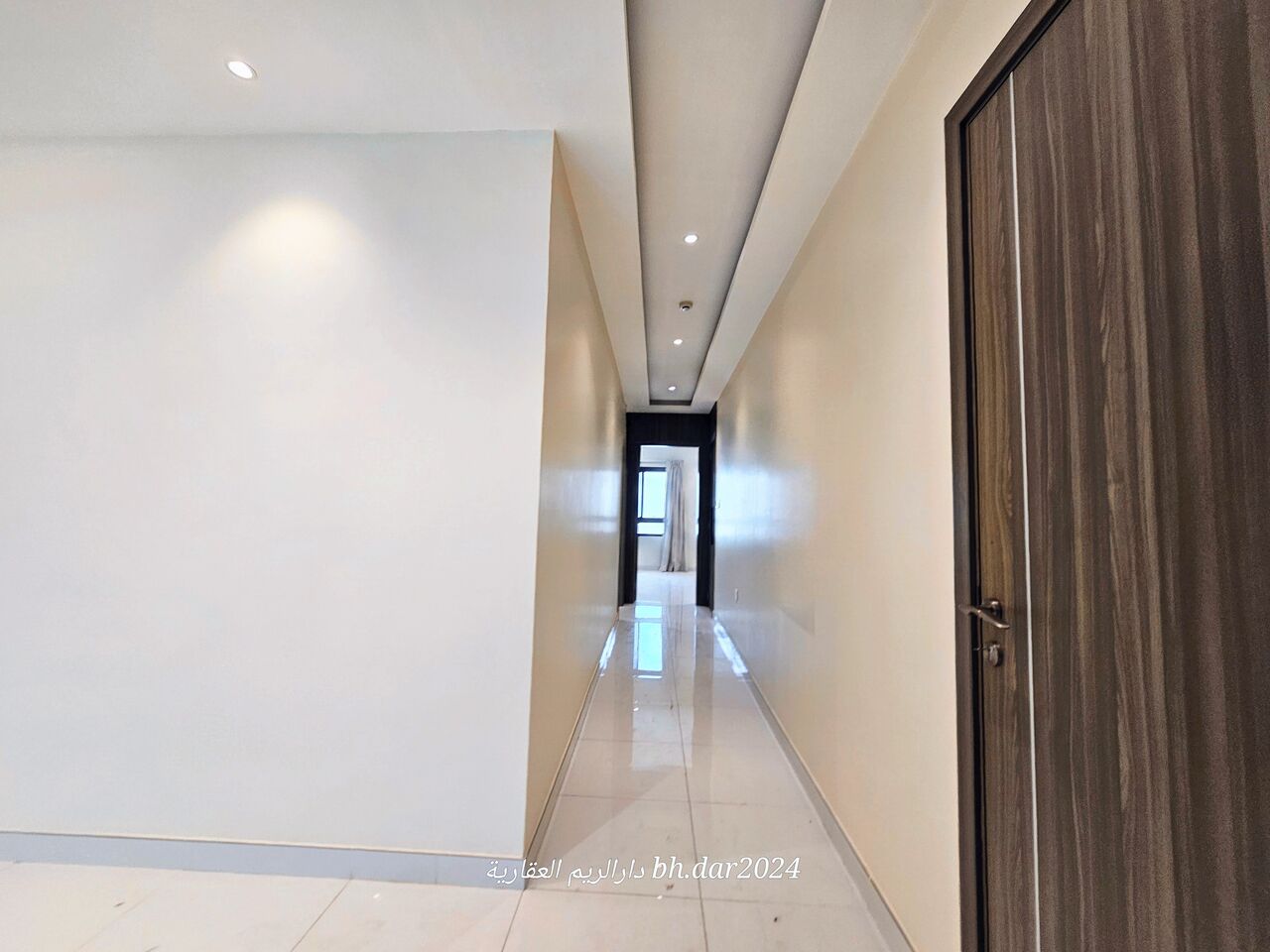 Hidd, Apartments, Flats, Houses & Villas, BHD 300/year,  2 BR,  Al Hidd City/High-end Apartment For Rent With AC & Curtains Including Electricity