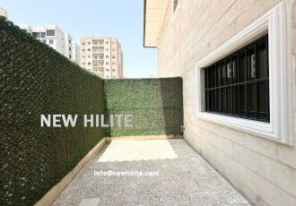 Kuwait City, Villas, KWD 2000,  8-Bedroom Villa For Rent In Jabriya