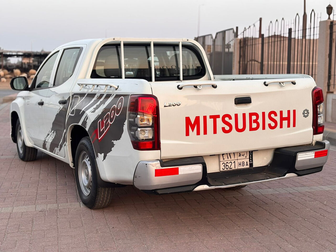 Jubail, Vehicles, Cars & Trucks , SAR 46000,  Mitsubishi L 200,  2021,  Automatic,  81000 KM,  Mitsubishi L200