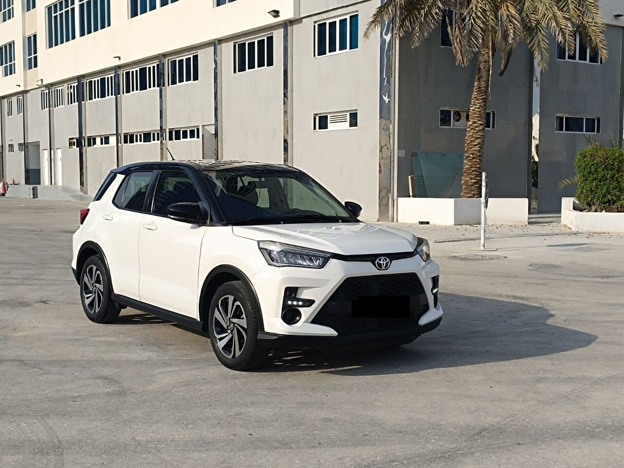 Manama, Vehicles, Cars & Trucks , BHD 4700,  TOYOTA RAIZE,  2023,  Automatic,  68000 KM,  EXCELLANT CONDITION