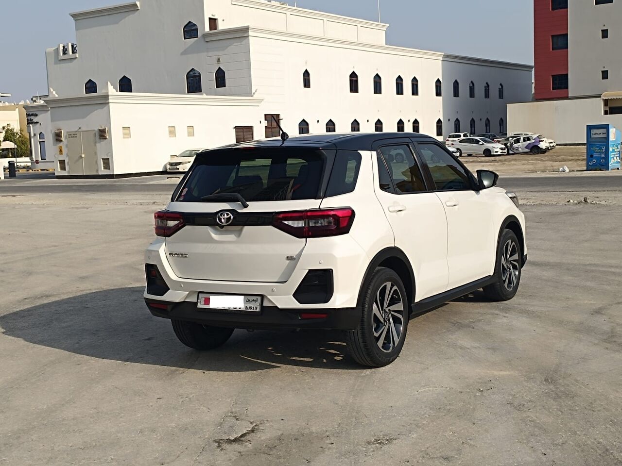 Manama, Vehicles, Cars & Trucks , BHD 4700,  TOYOTA RAIZE,  2023,  Automatic,  68000 KM,  EXCELLANT CONDITION