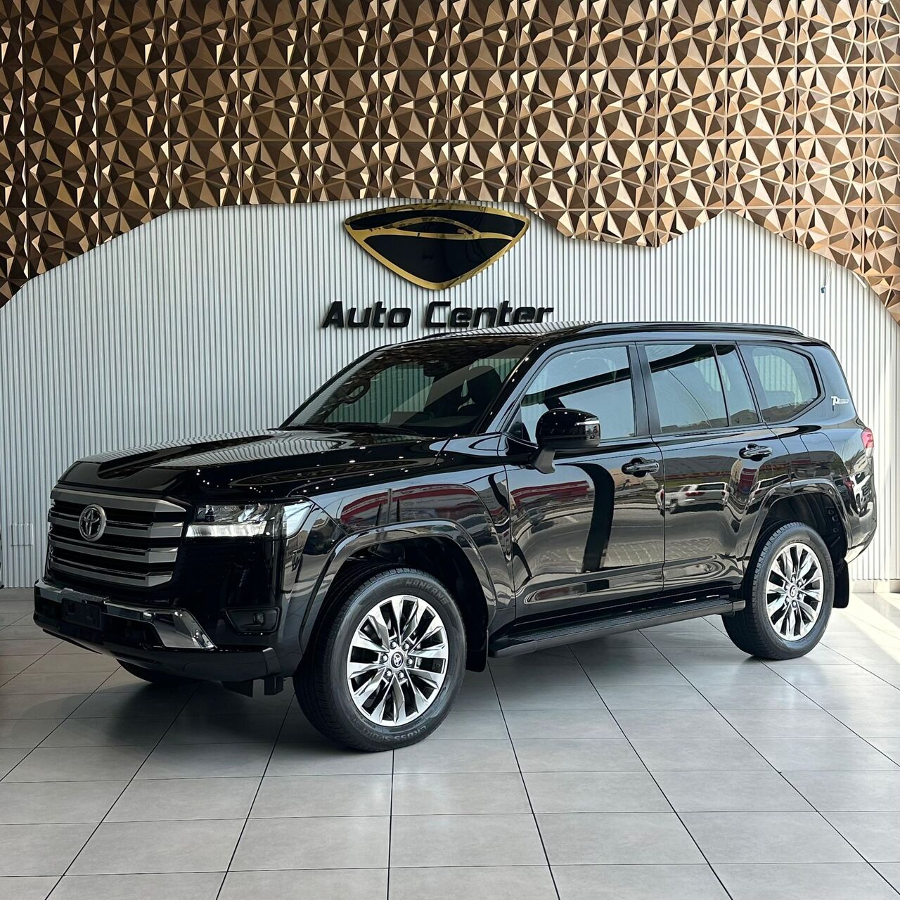 Riffa, Vehicles, Cars & Trucks , BHD 21800,  TOYOTA LAND CRUISER GXR V6 4.0 2022 BLACK,  2022,  Automatic,  86000 KM,