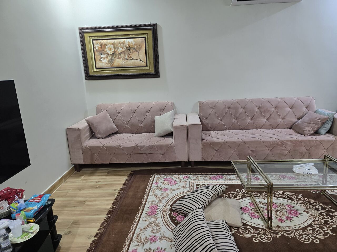 Riyadh, Furniture, SAR 700,  9 Seater Sofa With Center And Side Table