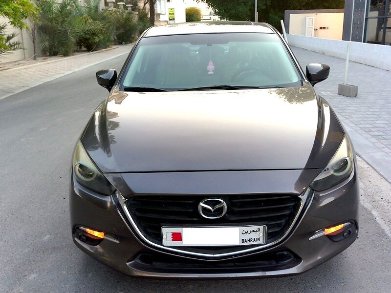 Manama, Vehicles, Cars & Trucks , BHD 3700,  Mazda 3,  2018,  Automatic,  111000 KM,  Mazda-3 Full Option Well Maintained Car For Sale!
