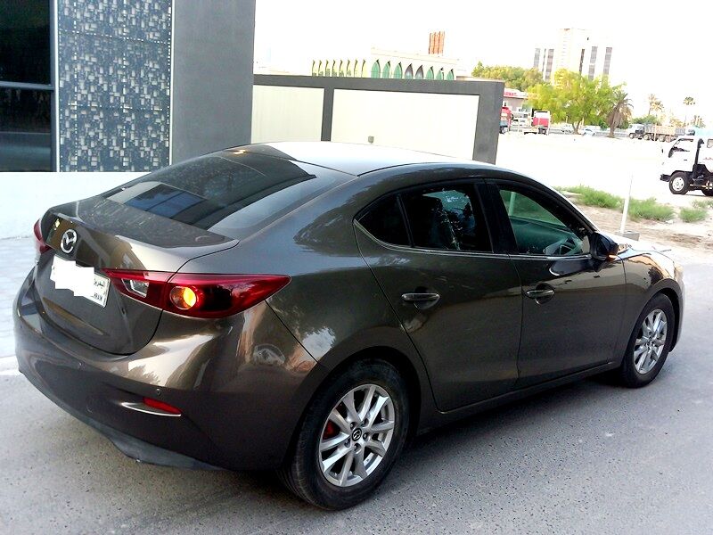 Manama, Vehicles, Cars & Trucks , BHD 3700,  Mazda 3,  2018,  Automatic,  111000 KM,  Mazda-3 Full Option Well Maintained Car For Sale!