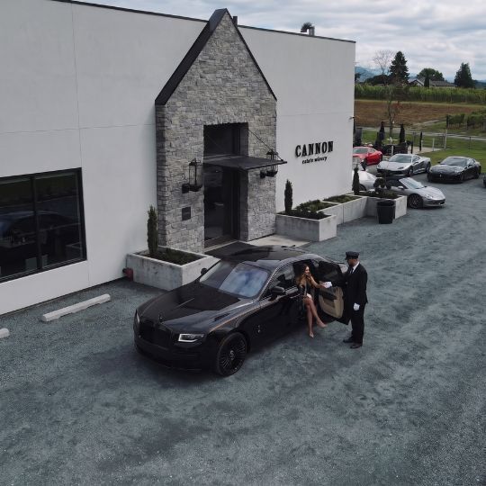 Vancouver, Travel, Rent A Limo In Vancouver | Chauffeured Fleet | Hot Wheelz