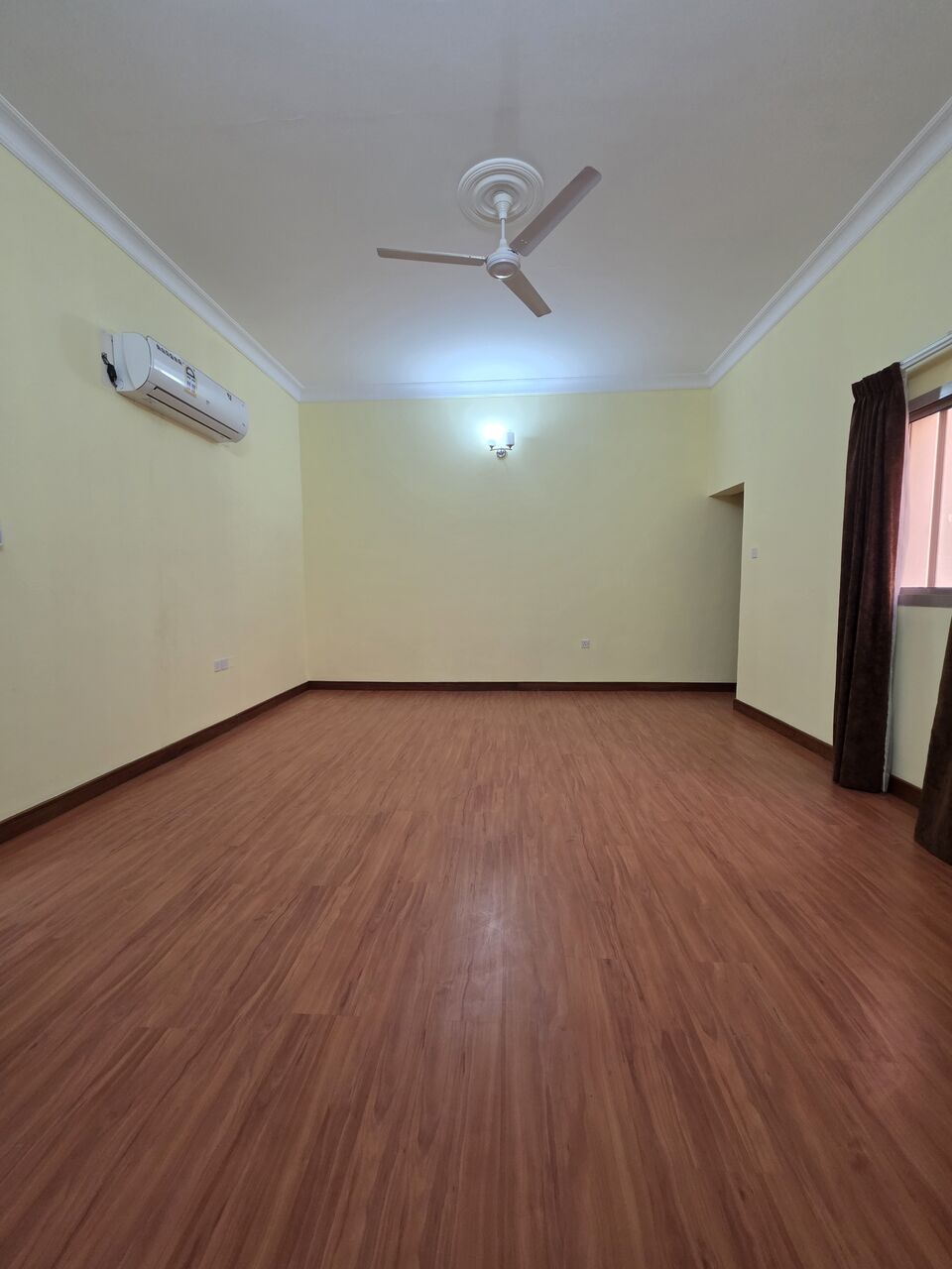 Manama, Apartments, Flats, Houses & Villas, BHD 270/month,  2 BR,  @3BATHROOM Hall Kitchen Open With Electricity Car Parking Swimming Pool