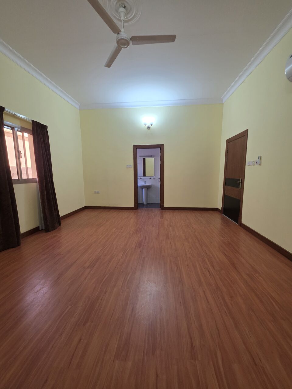 Busaiteen, Apartments, Flats, Houses & Villas, BHD 260/month,  2 BR,  #3BATHROOM Hall Kitchen Open With Electricity Car Parking Swimming Pool