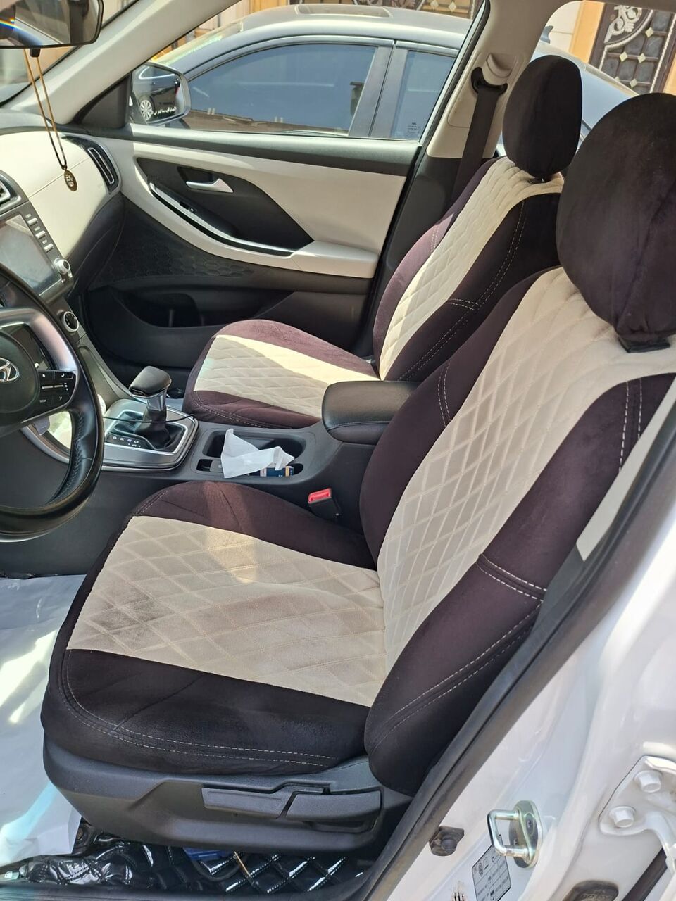 Jeddah, Vehicles, Cars & Trucks , SAR 49500,  Hyundai Creta,  2023,  Automatic,  93300 KM,  Hyundai Creeta  White Neat & Clean
