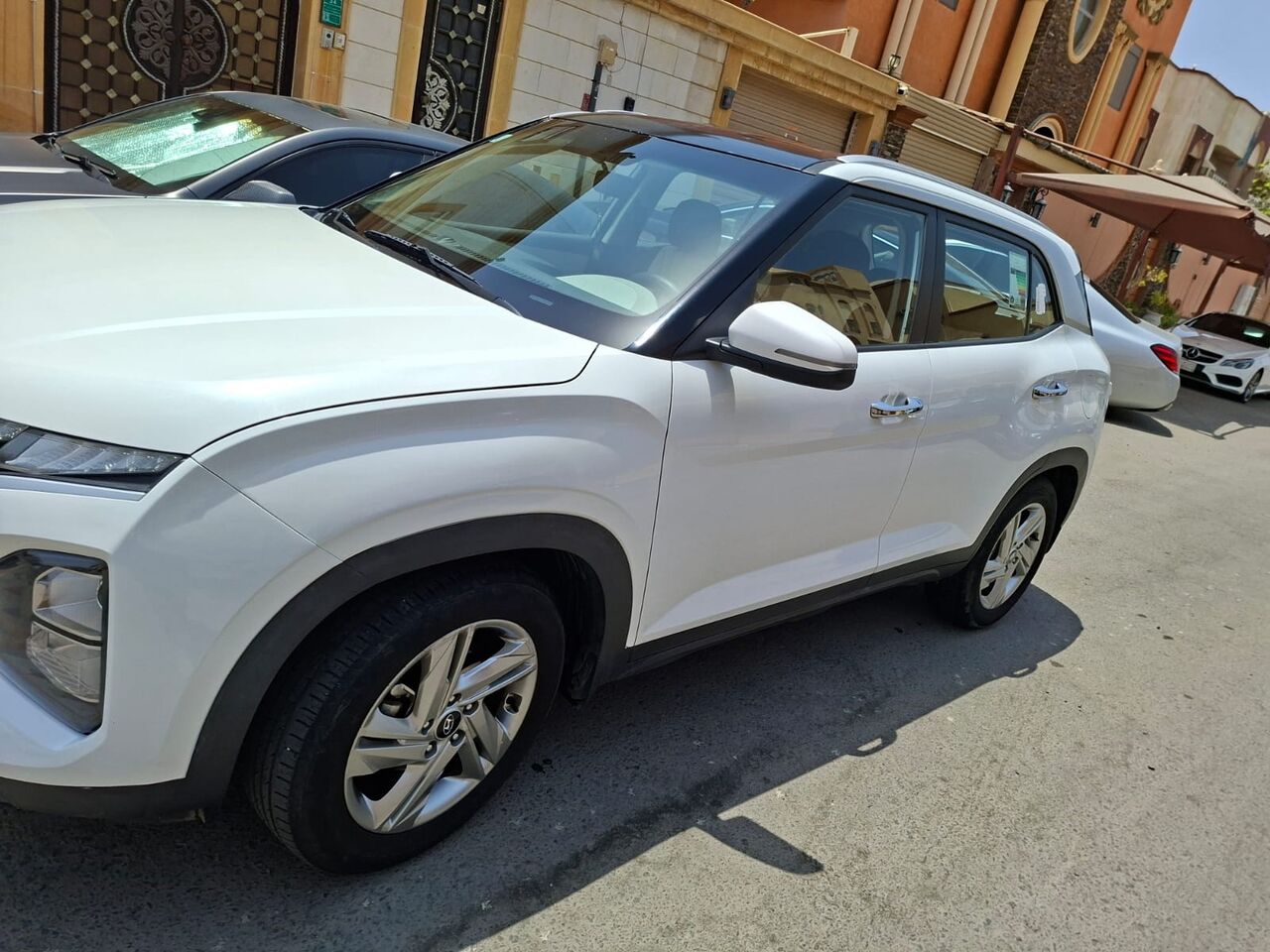 Jeddah, Vehicles, Cars & Trucks , SAR 49500,  Hyundai Creta,  2023,  Automatic,  93300 KM,  Hyundai Creeta  White Neat & Clean